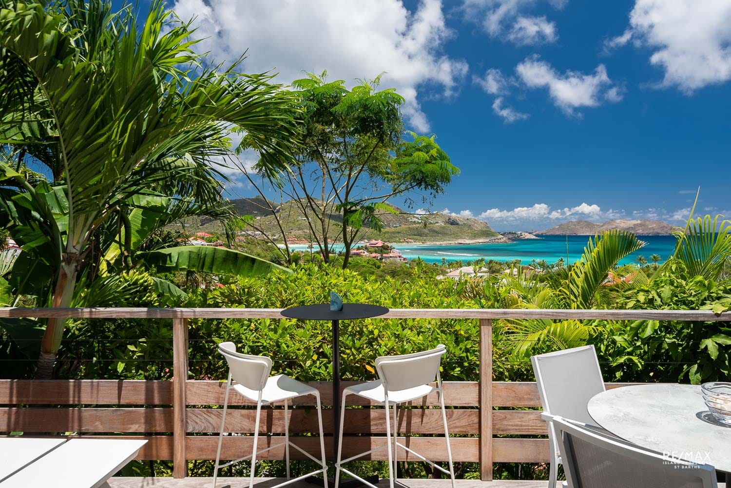 COLIBRI remax stbarths 2 COLIBRI remax stbarths 2